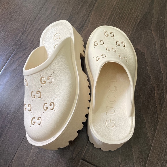Gucci Mules Clogs - Picture 1 of 2